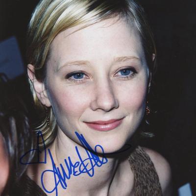 Anne Heche signed photo