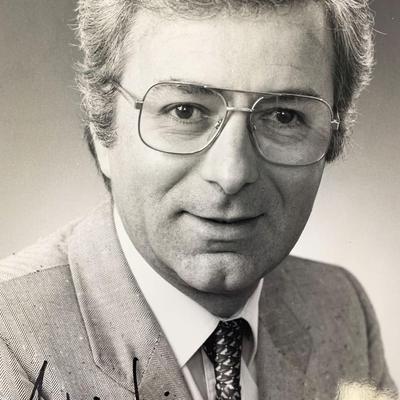 Dr. Federico Faggin signed photo
