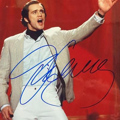 Jim Carrey Signed Movie Photo. GFA Authenticated