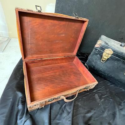Wood artist cases