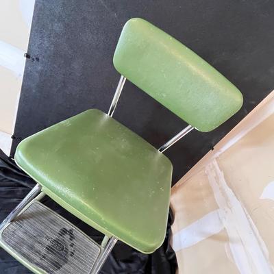 70s Avacado Step Stool