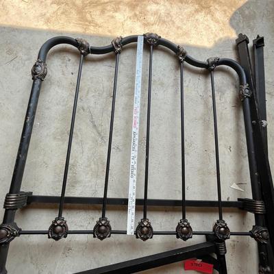 Antique cast iron twin bed