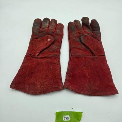 LODGE Griller's (Iron) Gloves