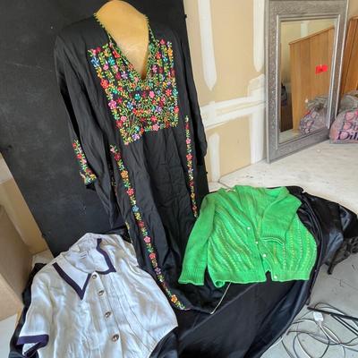 Women's clothing lot