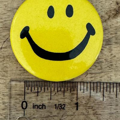 Original have a nice day pin
