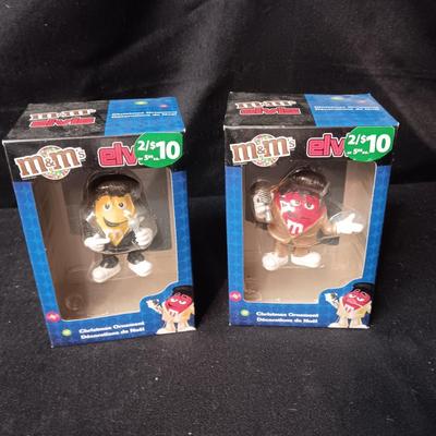 2 M&M'S ELVIS ORNAMENTS