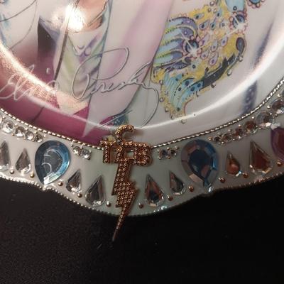 3 ELVIS COLLECTOR'S PLATES