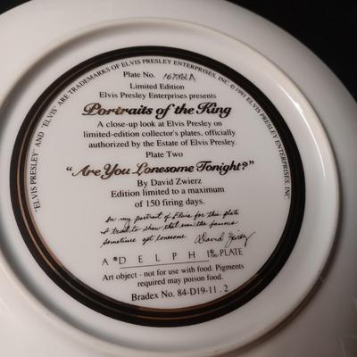 3 ELVIS COLLECTOR'S PLATES