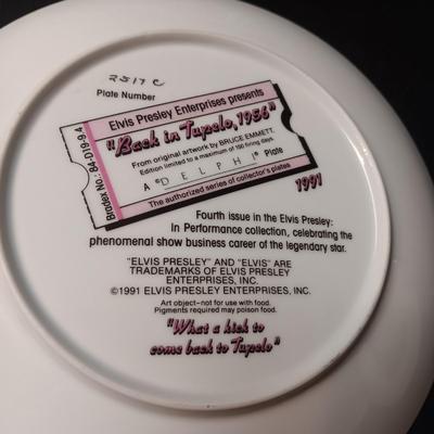 3 ELVIS COLLECTOR'S PLATES