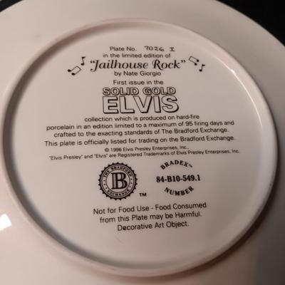 3 ELVIS COLLECTOR'S PLATES