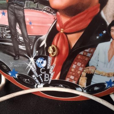 2 ELVIS COLLECTOR'S PLATES, 1 IS MUSICAL