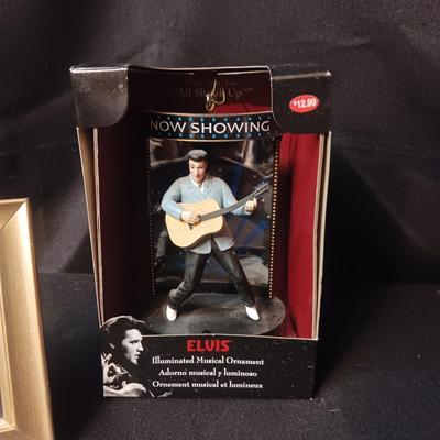 ELVIS ILLUMINATED MUSICAL ORNAMENT AND AA SMALL PICTURE