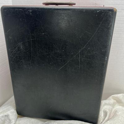 Red Asian display box with inner papered rack