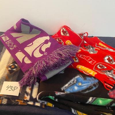 Scarf Lot