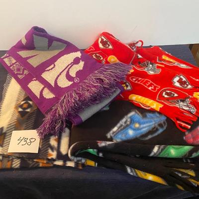 Scarf Lot