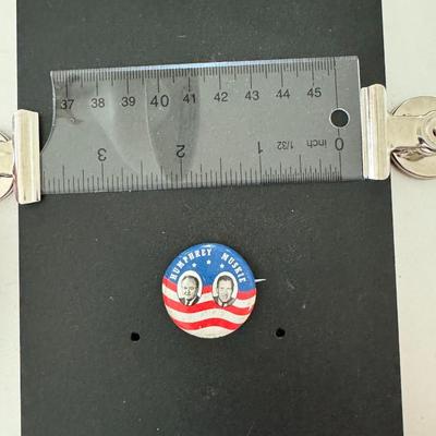 Humpfrey / Muskie political pin