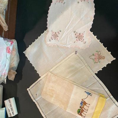 Small embroidery pieces