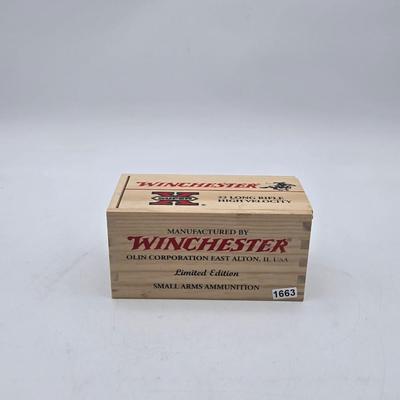 Wooden WINCHESTER Cartridge Box