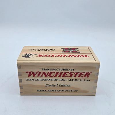 Wooden WINCHESTER Cartridge Box