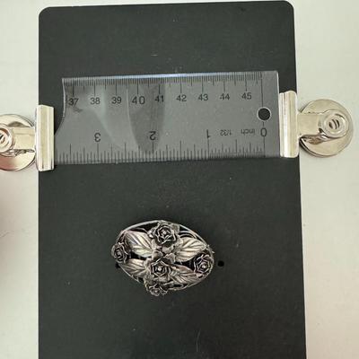 Sterling floral Pin