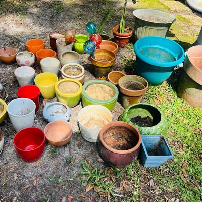 Yard Lot ~ 35+ Pieces