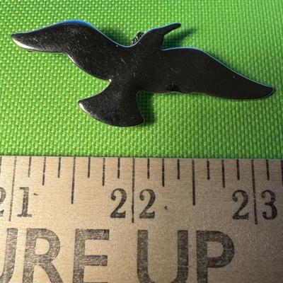 Sterling seagull pin