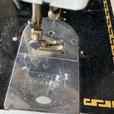 Pfaff Sewing machine