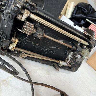 Pfaff Sewing machine