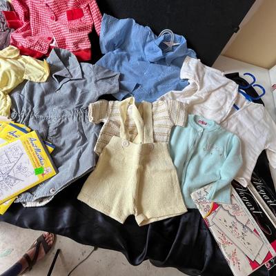 Lot of children's clothing