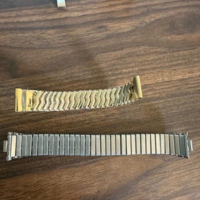 Vintage men’s and women’s watches
