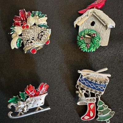 Vintage holiday Brooches