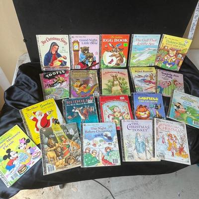 Lot #2 Golden Books