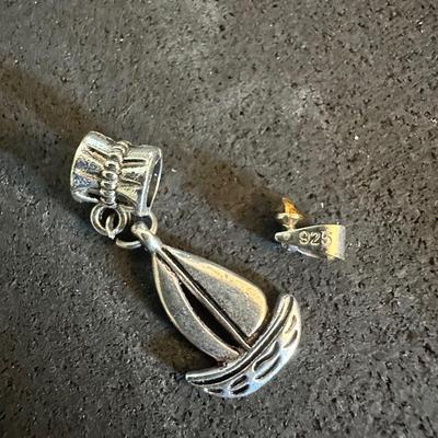 Vintage silver (925) and Holiday pin Lot