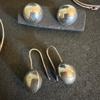 Vintage silver (925) and Holiday pin Lot