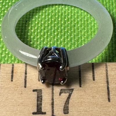 Cool Stoned ring