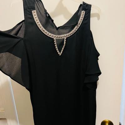 FULL Closet Ladies Small