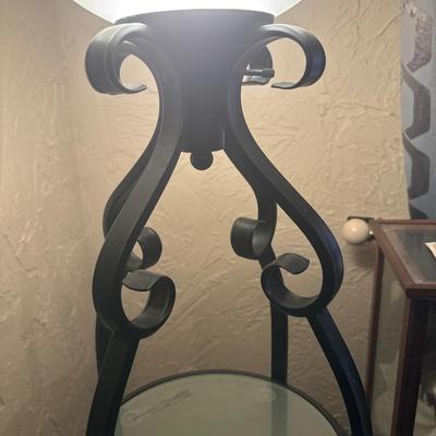 Three shelf for lamp