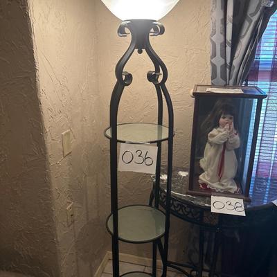 Three shelf for lamp