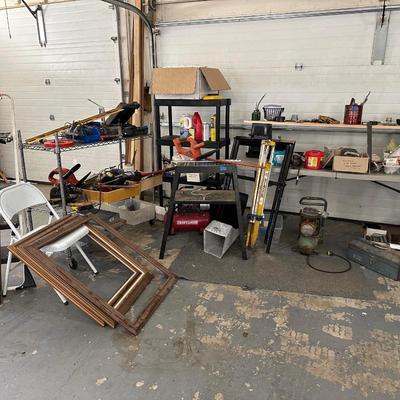 Lot 6: Garage Door Area Selection