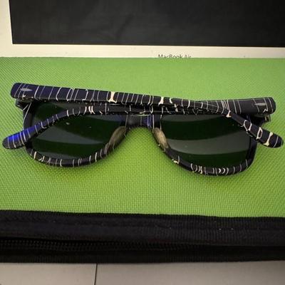 Vintage sun glasses