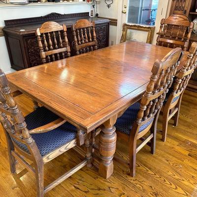 Lot 21: Dining Table & Hutch