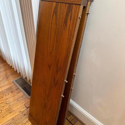 Lot 21: Dining Table & Hutch