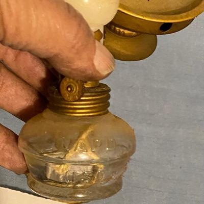 Vintage Vapo Cresoline Oil Lamp