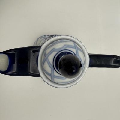 BOMBAY Chinoiserie Blue & White Teapot