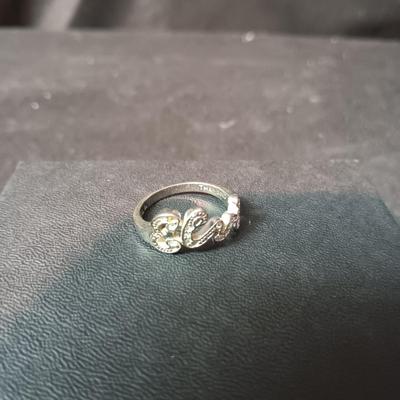 THE ELVIS COLLECTION RING BY LOWELL HAYS SIZE 8 1/2