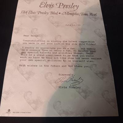 ELVIS KARAOKE 3 CD'S WITH LYRIC BOOK PLUS A LETTER TO A TALENT SHOW WINNER FROM ELVIS