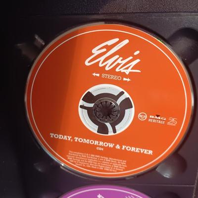 ELVIS MUSIC ON 4 CD'S AND A PAMPHLET