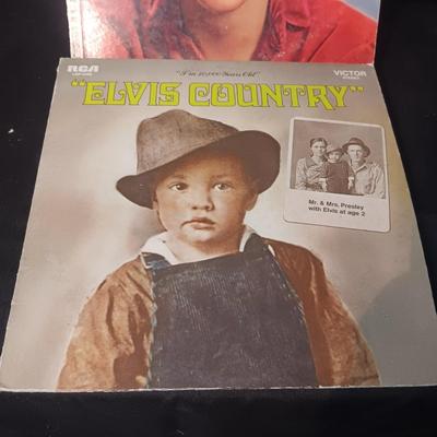 ELVIS VINYL RECORD FOR FANS ONLY & "ELVIS COUNTRY"