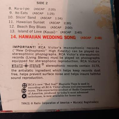 ELVIS "BLUE HAWAII" & "ELVIS "RECORDED LIVE ON STAGE IN MEMPHIS" VINYL RECORDS