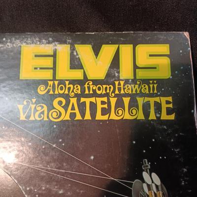 ELVIS "ALOHA FROM HAWAII VIA SATELLITE" VINYL RECORDS